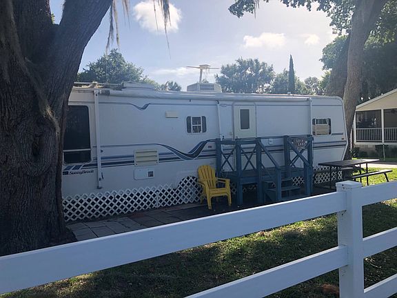 2nd image of 11 Harbor Oaks Dr #Rv2