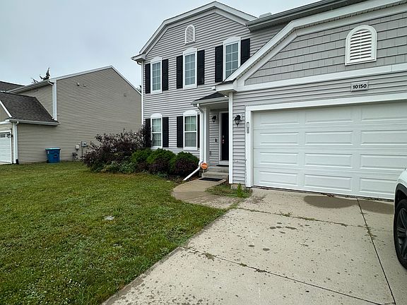 3rd image of 10150 Castle Creek Cir