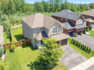 33 Pearl St, Wasaga Beach, ON L9Z0G9