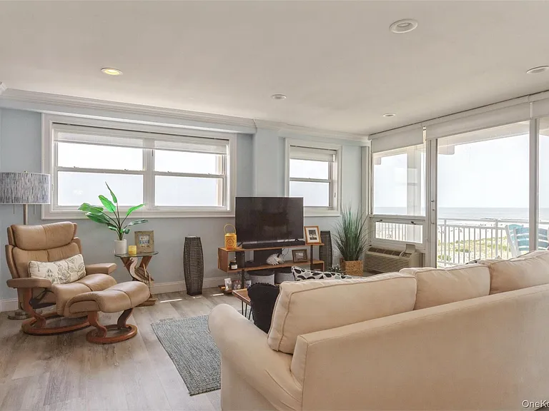 830 Shore Rd #4a & 4b — Photo 9