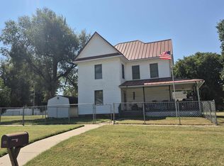 703 E 2nd St #709, Eureka, KS 67045