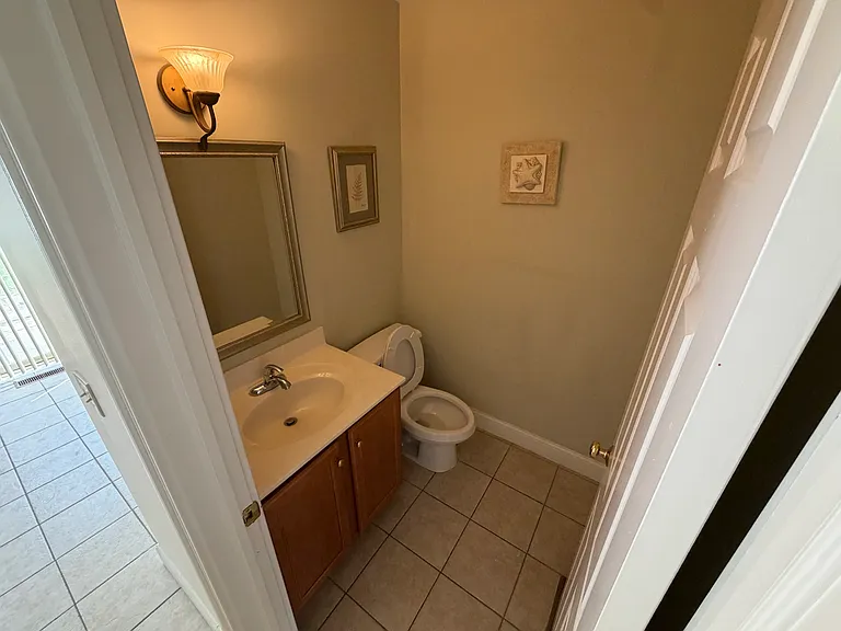 18 Old Fitch Hill Rd #9 — Photo 3
