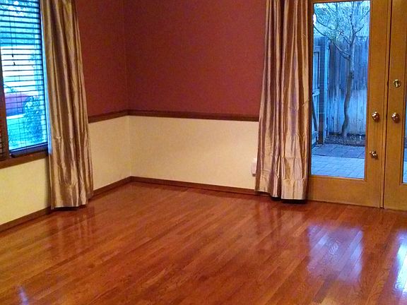 2nd image of 3524 Sleepy Hollow Blvd