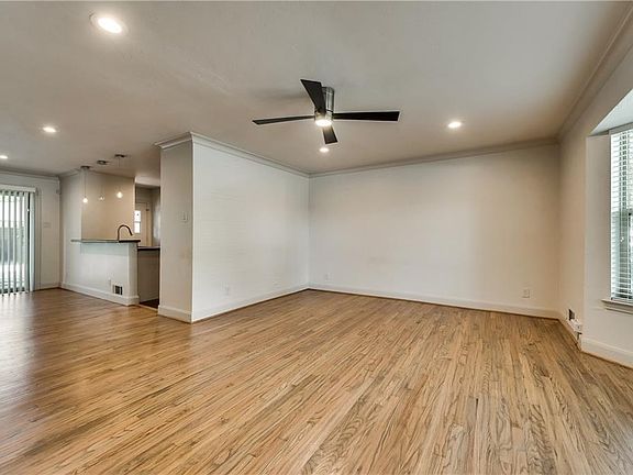 4th image of 6705 Del Norte Ln