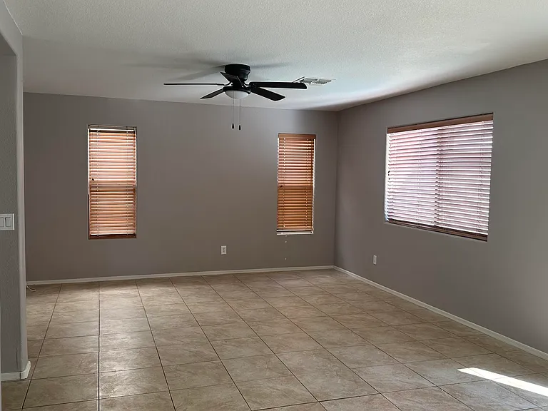 12741 W Desert Flower Rd — Photo 5