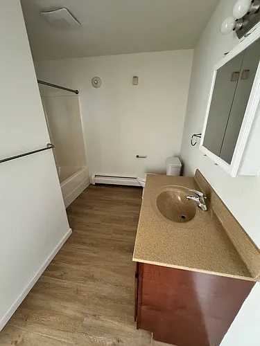 128 Arthur St Photo 1