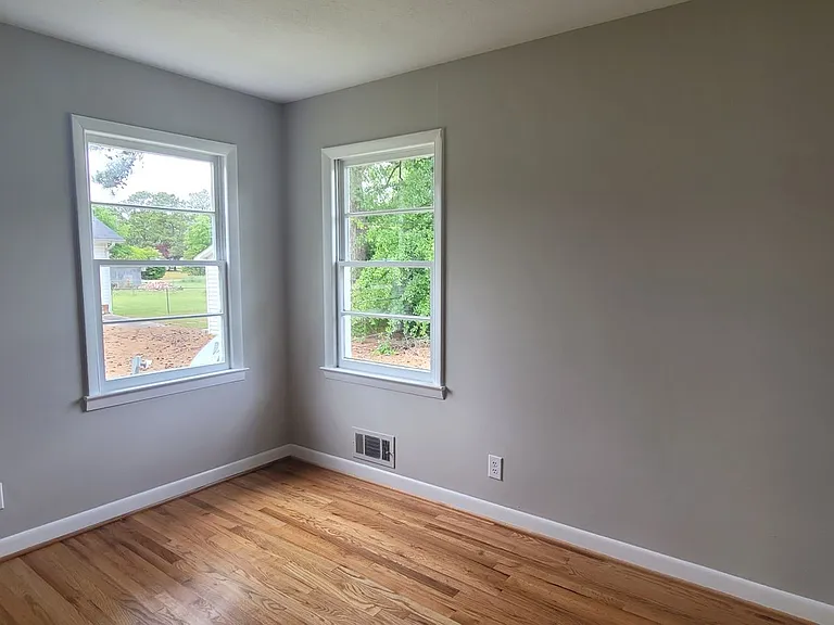 206 Stancil St — Photo 3