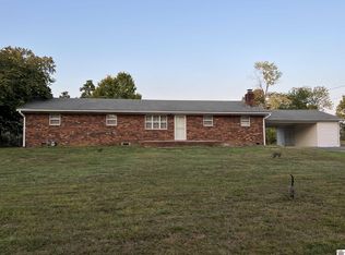 1350 Powers Rd, Paducah, KY 42003