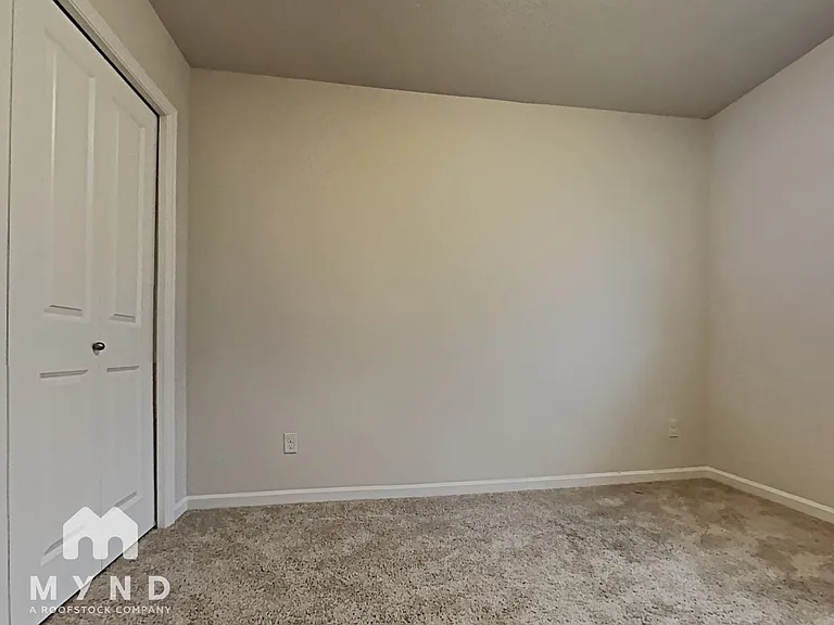 7267 NW 164th Ave — Photo 10
