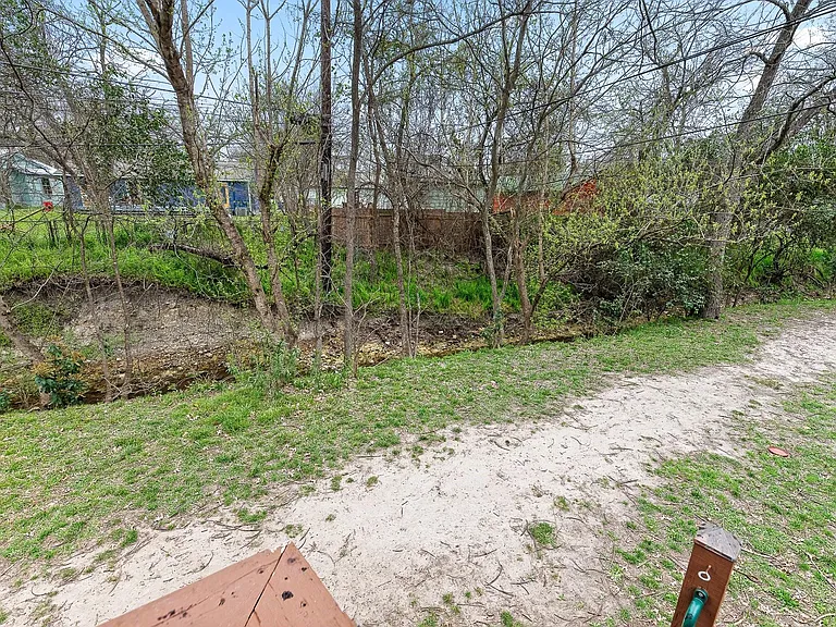 3503 Vineland Dr — Photo 26