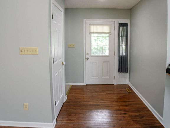 2nd image of 6297 Alpine Ln