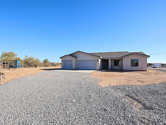 3rd image of 32211 N 224th Drive