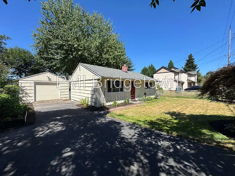9725 SE 29th Ave — Photo 3