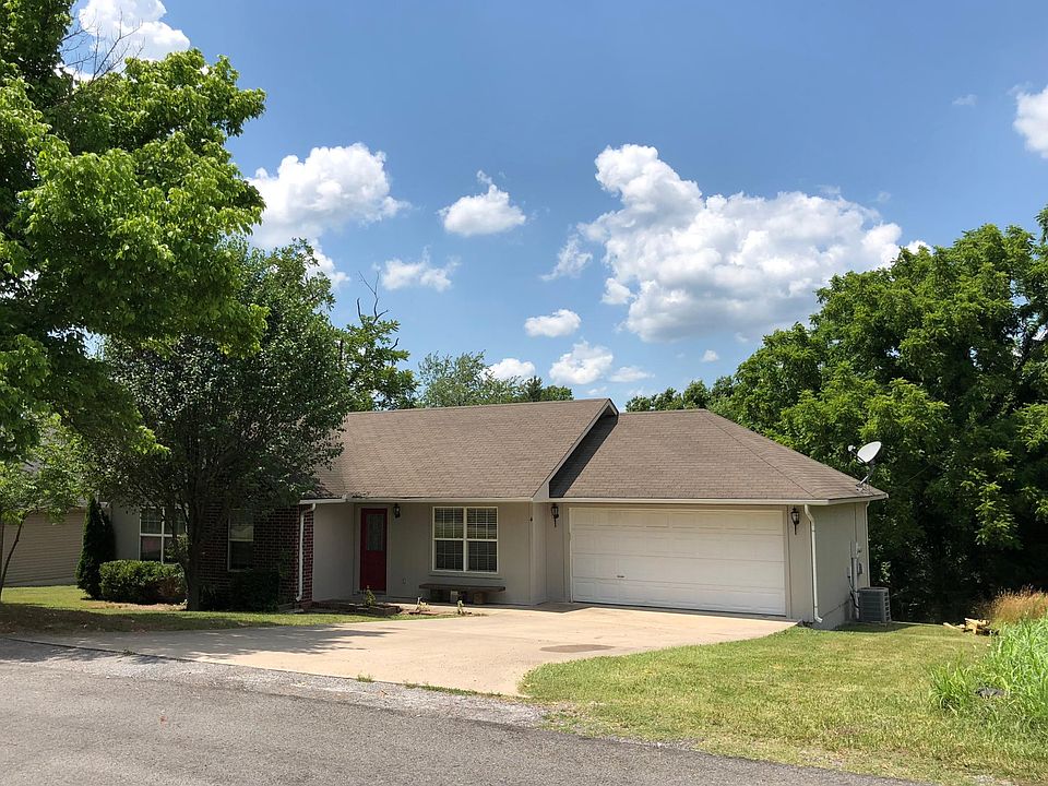 1st image of 4 Slifer Ln
