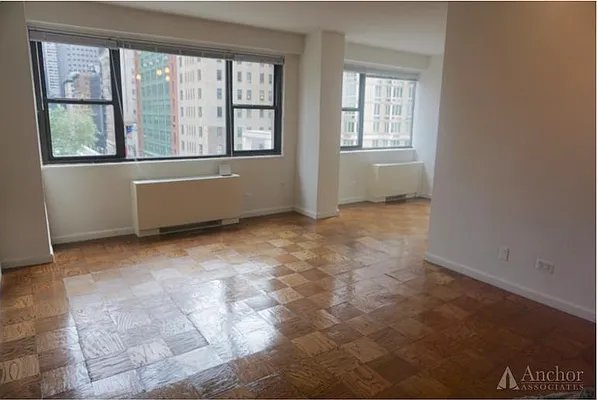 Rented by Anchor Associates | media 4