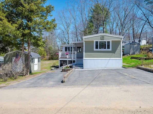 27 Ithica Lane, Newmarket, NH 03857