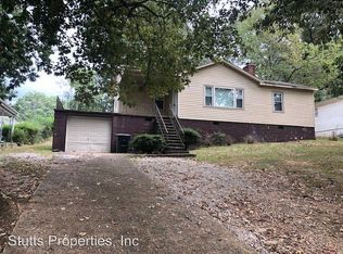 1938 Shade Ave, Florence, AL 35630