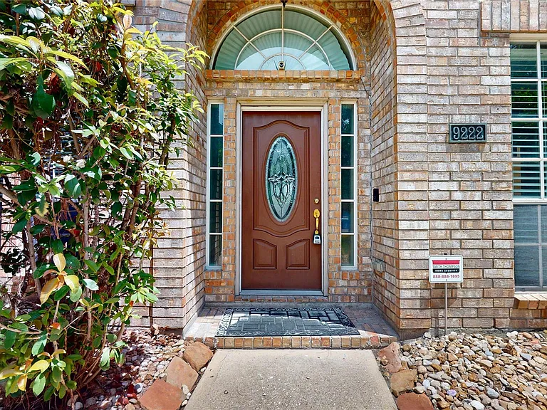 9222 Symphonic Ln — Photo 4