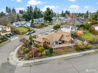 3701 Braeburn Dr NE, Tacoma, WA