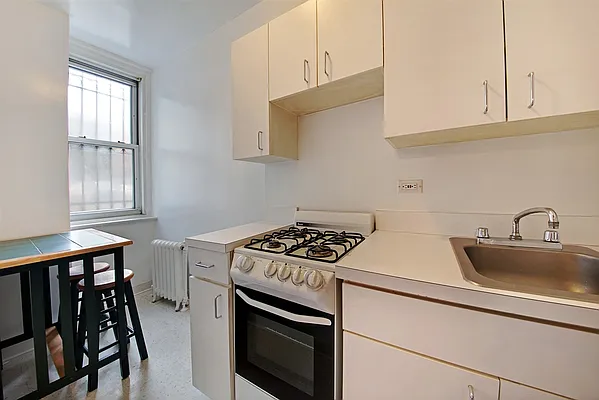 Sold by Corcoran | media 13