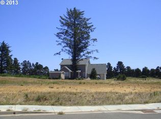 2638 Cedar Loop, Bandon, OR 97411