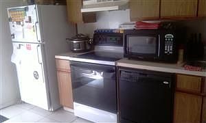 4th image of 4870 Orleans Ct APT D