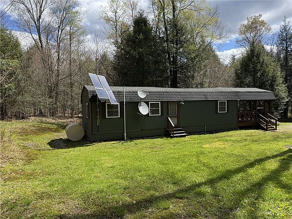 3rd image of Id 141 2 22 Hemlock Ln Lot 22