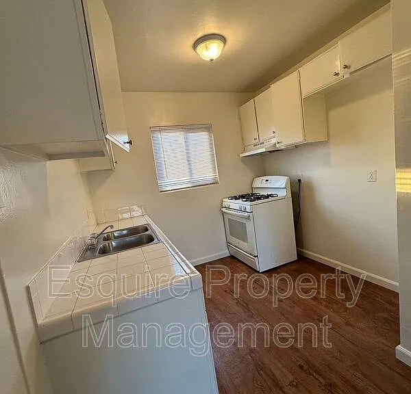 730 W Channel Islands Blvd #A7 — Photo 4