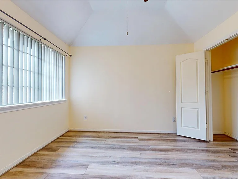 9222 Symphonic Ln — Photo 29