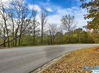 15036 Greentree Trl SE, Huntsville, AL 35803