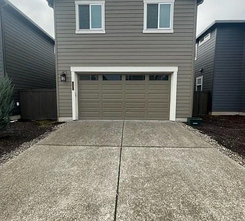 2nd image of 10007 NE 132nd Ave