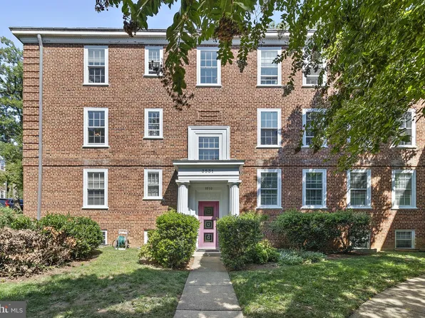 3531 39th St NW APT D502, Washington, DC 20016