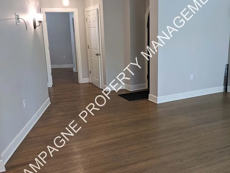 920 Ward Pkwy — Photo 25