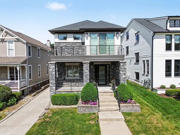 484 Park St, Birmingham, MI 48009