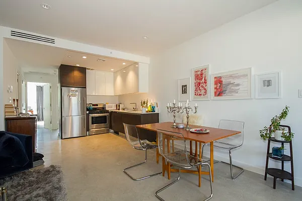 Sold by Rahme Real Estate, LLC | media 19