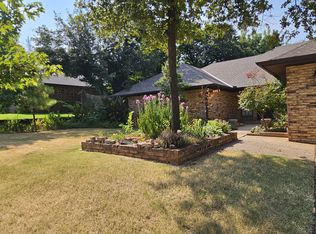 1006 Sunny Brook Dr, Edmond, OK 73034