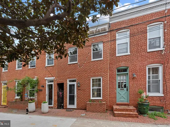 1249 Knox Ct, Baltimore, MD 21230