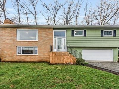 15 Westboro St, Lowell, MA, 01851