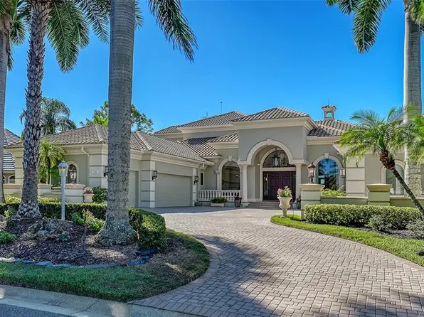 7320 Barclay Ct, University Park, FL 34201