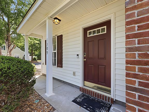 5th image of 1309 Shoebridge Dr. #1309