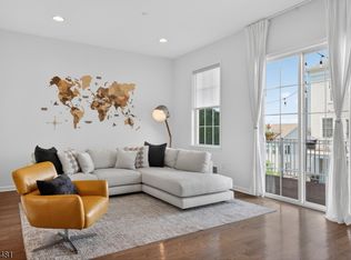 197 Roosevelt Drive #197, Wood-Ridge Boro, NJ 07075