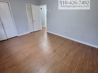 819 Ridge Rd #B, Fayetteville, NC 28311