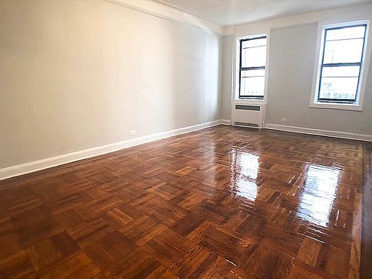 4th image of 822 Ocean Ave APT 1G