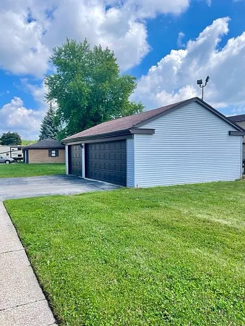 5624 Cresthaven Ln — Photo 4