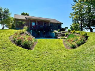 9847 Fent Rd NW, Jeffersonville, OH 43128