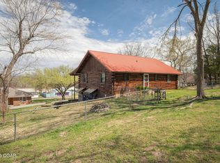 510 N Kings Hwy, Noel, MO 64854