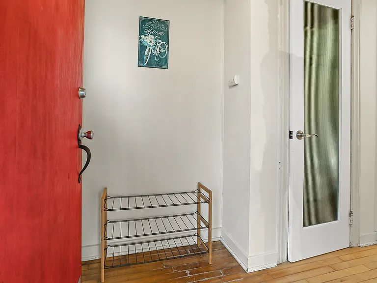 Front entryway