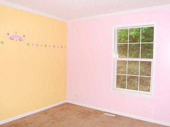 308 Mountain Valley Cemetery Rd