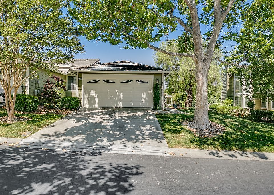 1st image of 1277 Copper Peak Ln