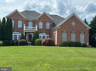 7285 Joffa Cir, Warrenton, VA 20187